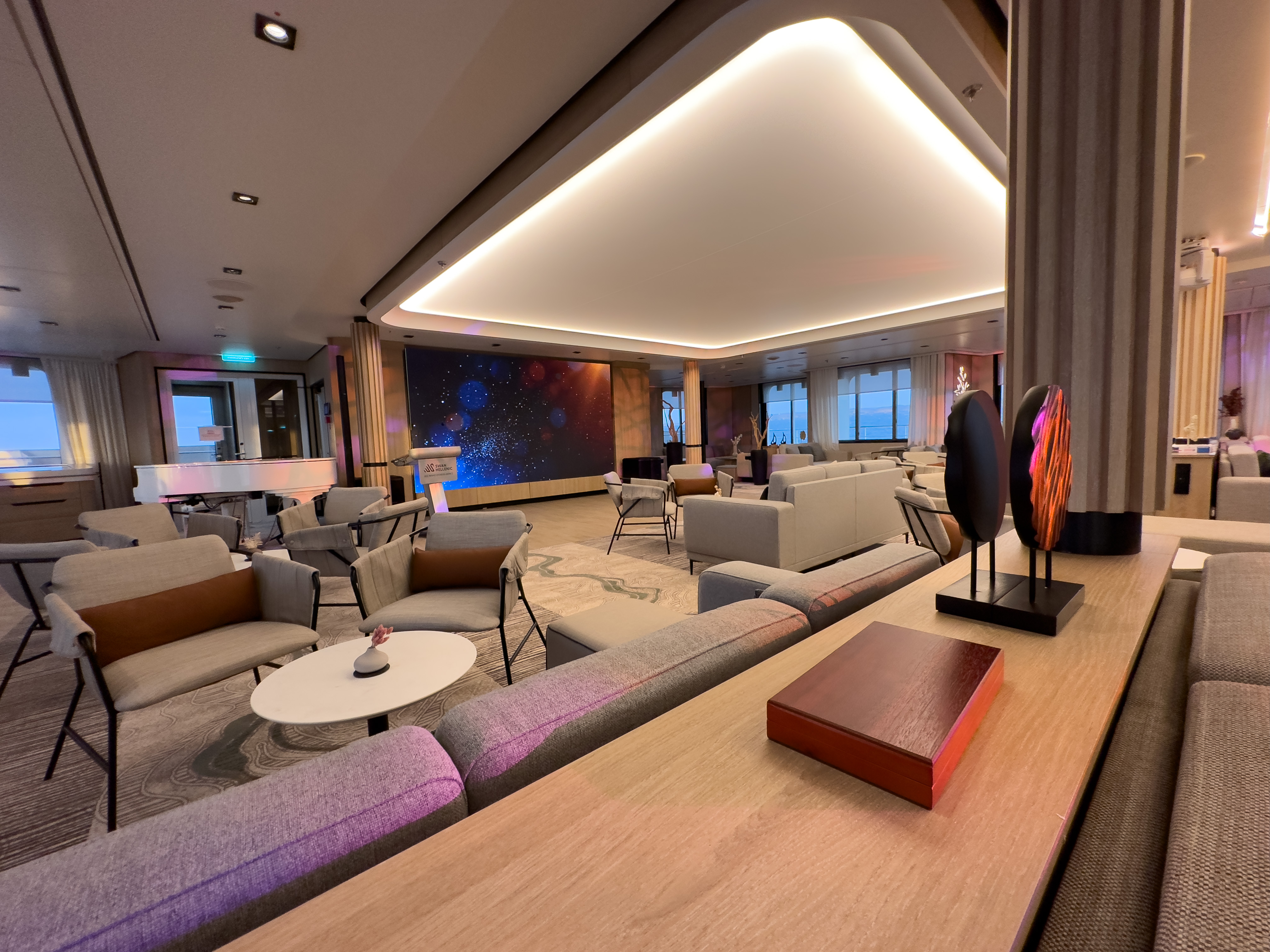 Observation Lounge on SH Vega